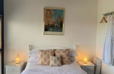 Countryside Garden Summer House - Photo 13