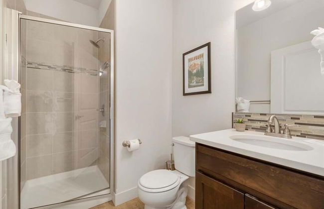 Modern Townhome Steps From the Brewery District! - Foto 16