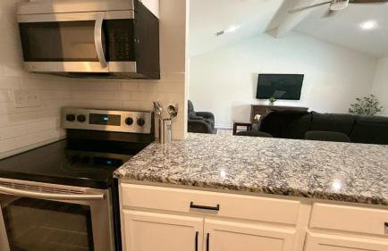 DFW Oasis with Pool and Hot Tub - Photo 37