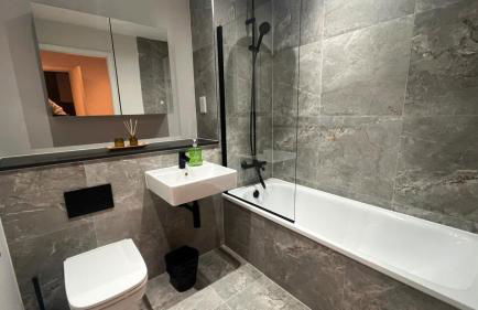 Apartment with Luxury Terrace & Gym in City center - Foto 10