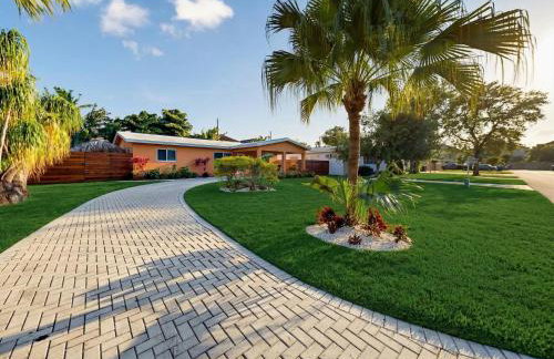 Hidden Gem Vacation Villa w Private Pool & TikiHut - Foto 57