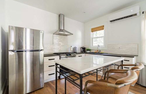 Stay Portland - The Câlin Suite - Posh Local Boutiques & Eateries - Foto 7