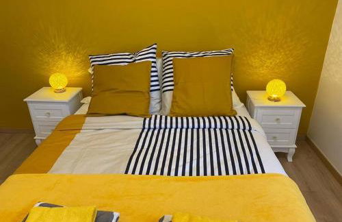 Grand F4 de 71m2 pour 6 personnes en plein centre ville Arpajon - Foto 11