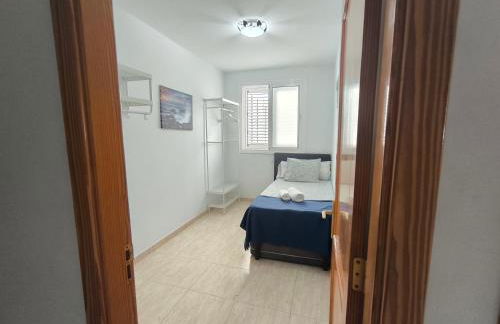 AR Home - Apartamento de 3 dormitorios con ascensor en Las Huesas, Telde - Foto 27