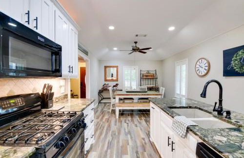 Leaping Toad Ranch about 9 Mi to Lake Granbury! - Foto 7