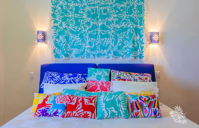 Casa Amor - Two Bedroom - Photo 3