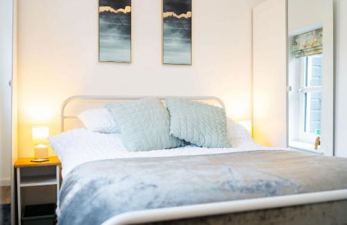 The Corner House - Photo 13