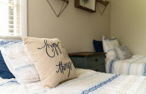 Fire Pit-Great Neighborhood-15 Min to Broadway - Foto 6