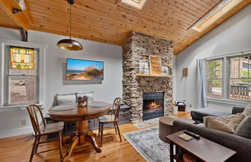 Meadow Pines by Juniper Holiday + Home - Foto 10