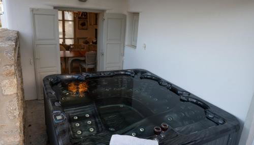 Villa Mon Rêve with Private Jacuzzi "5-minute walk - Ornos beach" - Foto 2