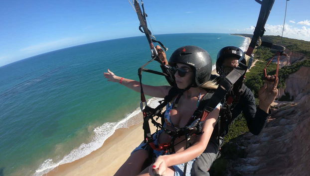 Volo in parapendio ad Arraial d'Ajuda - Foto 4