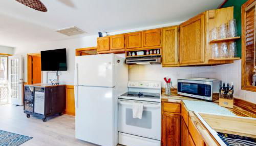 Relax at The Cove Waterfront Getaway - Foto 4