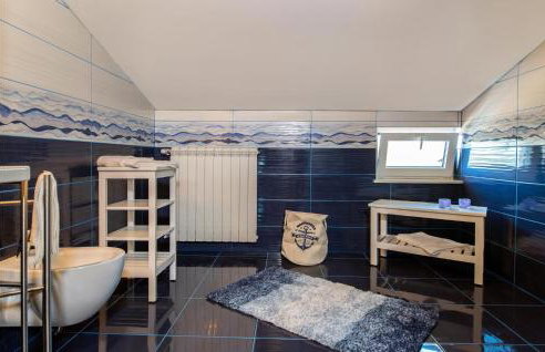 Villa with Swimming Pool, Outdoor Kitchen, Sauna, Hot Tub, Play Area, Sea View - Foto 131