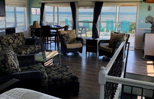 Poseidon Beach Front - Photo 14