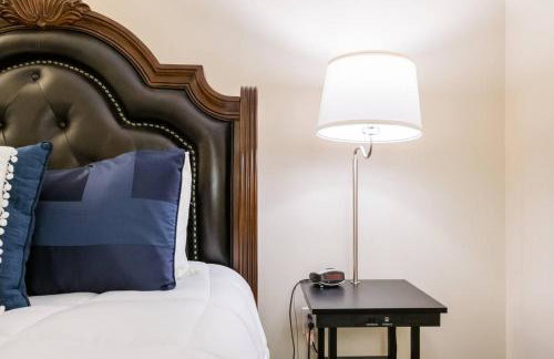 Modern 2BR Downtown San Jose Condo Walkable - Foto 8