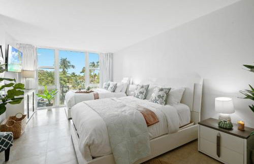 Beach Front 2 Bed Condo - Pool & Tiki Bar - Foto 4