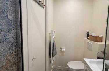 Studio one street away from the Marais! - Foto 5