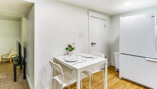 Ski, Soak and Explore! Central Parkside SLC Apt - Foto 5