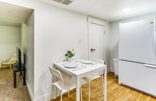 Ski, Soak and Explore! Central Parkside SLC Apt - Foto 5