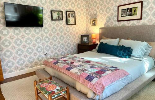 Swanky Midcentury Ranch - Foto 2