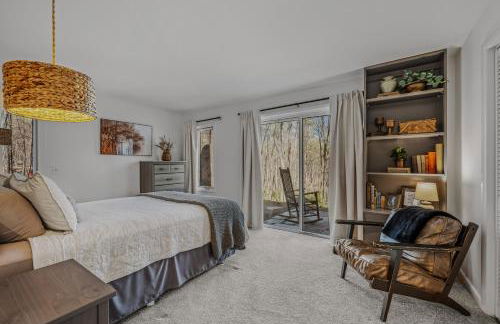 Ma-ple Haven --Wifi, Fireplace, Deck, Fire Pit, Family Friendly, Game Room, Pool Access - Foto 44