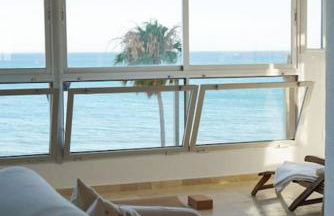 Spacious 2 Bed with Panoramic Views with Parking - Foto 1