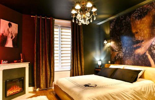 MoonLOVE, SPA/Sauna et Jacuzzi privés, charme et détente. - Foto 3