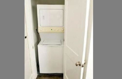 Deluxe Downtown Condo Close to Everything! - Foto 29