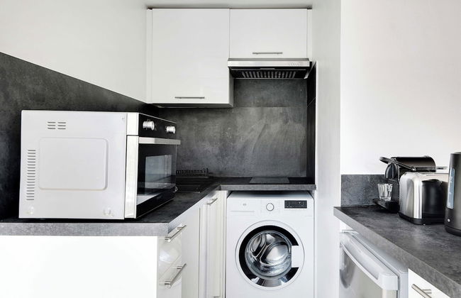 Cozy Apartment 2bdr/5p - in the Heart of Suresnes - Foto 12