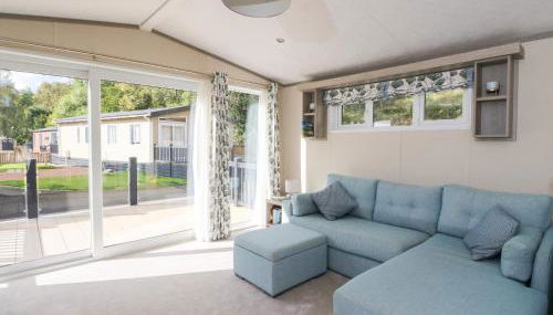 Altair Lodge - Photo 5