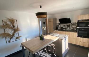 Villa avec jacuzzi proche de la mer et du centre - Photo 9