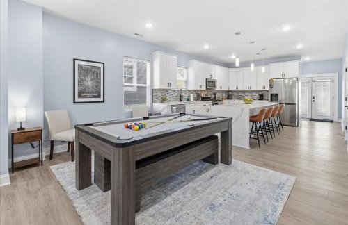 Family 4BR Retreat with Games and Fun for ALL - Photo 1