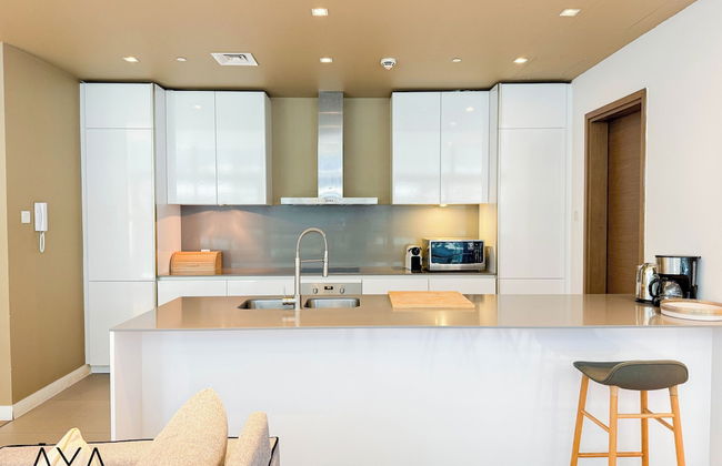 Aya - Sophisticated 1BR Apartment in CityWalk with Views - Photo 14