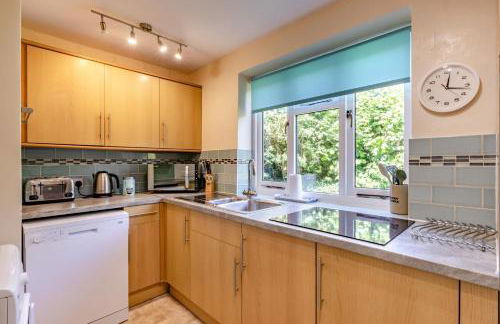 3 Bed in Burton Bradstock oc-b30574 - Photo 7