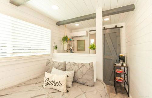 The Container Retreat @ 290 Wine Trail #9 Get away today! - Foto 3