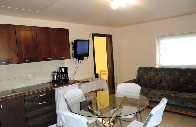 Holiday Home in a Quiet Location in Borzyslawiec - Photo 5