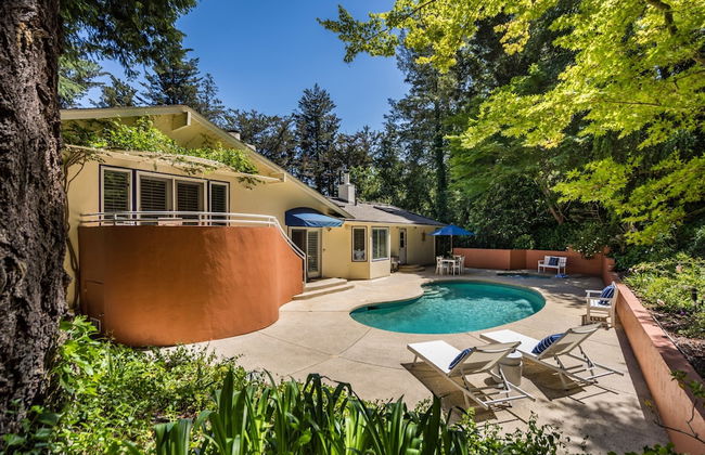 Le n by Avantstay Private Breathtaking Character Cottage w Pool Hot Tub - Foto 35