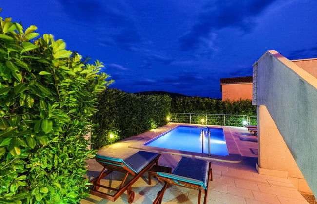 Relaxing Holiday Home With Pool, Fitness Area, and Entertainment Facilities - Foto 40