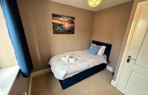 Spacious & Modern Retreat Garden Free Parking! - Foto 51