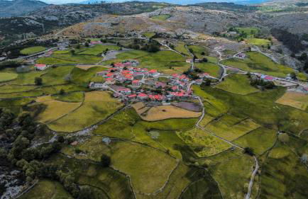 Refúgio Nariz do Mundo (Casa do Meio) - Foto 2
