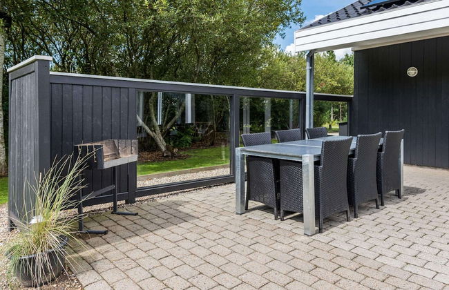 8 Person Holiday Home in Norre Nebel - Photo 38