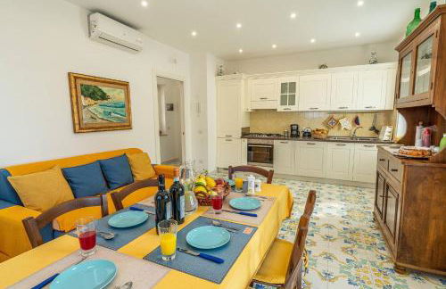 Blue Bell Residence - Amazing Capri view - Photo 19