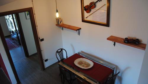 Vintage Apartment - Photo 2