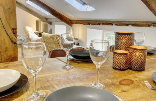 Loft 11 - Unique Apartment with Stunning Views - Photo 13