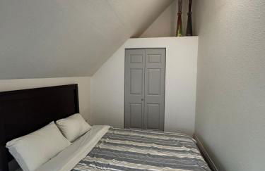 Downtown, 5-bed, 3-bath, 3-level - Foto 20