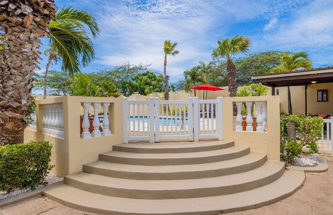 Island Escape Lrg Private Backyard Pool Patio - Photo 37