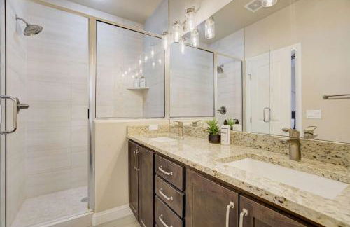 Westland Estate Entire Duplex near Historic OCC - Foto 75