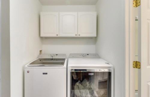 Water-View Deale Home Walk to Marina, Restaurants - Foto 27