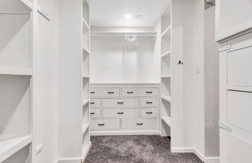 Jacuzzi Lakefront Home w/ Game room+play structure - Foto 32