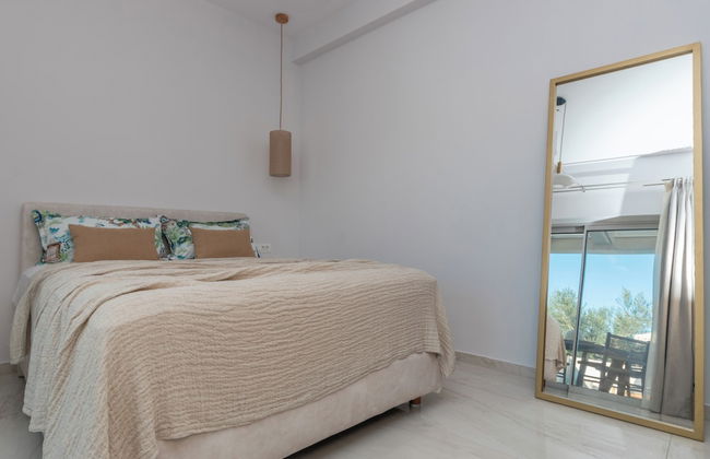 Camelia Luxury Suites - Private Pool & Jaccuzi - Foto 4